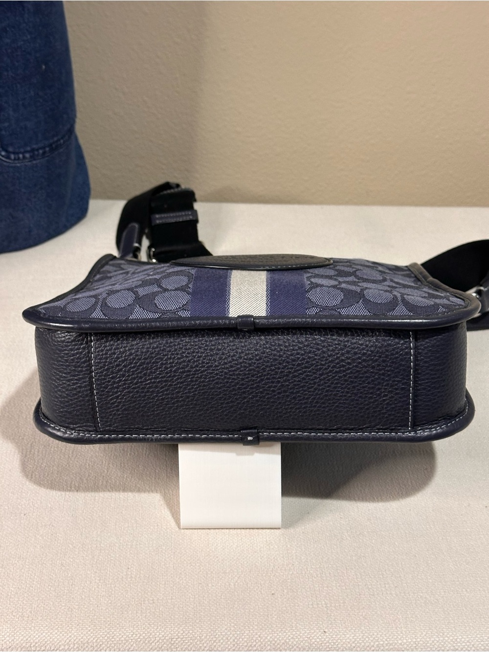 Coach Dempsey Signature File bag Crossbody with Center Stripe M22 - Picture 5 of 12
